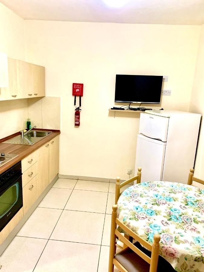 Paceville Apartments Saint Julian's Екстер'єр фото